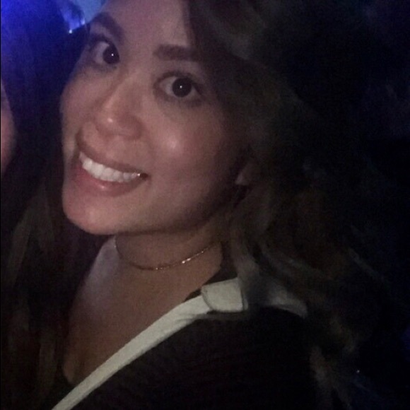 Meet your Posher, Katherine - Picture 1 of 3